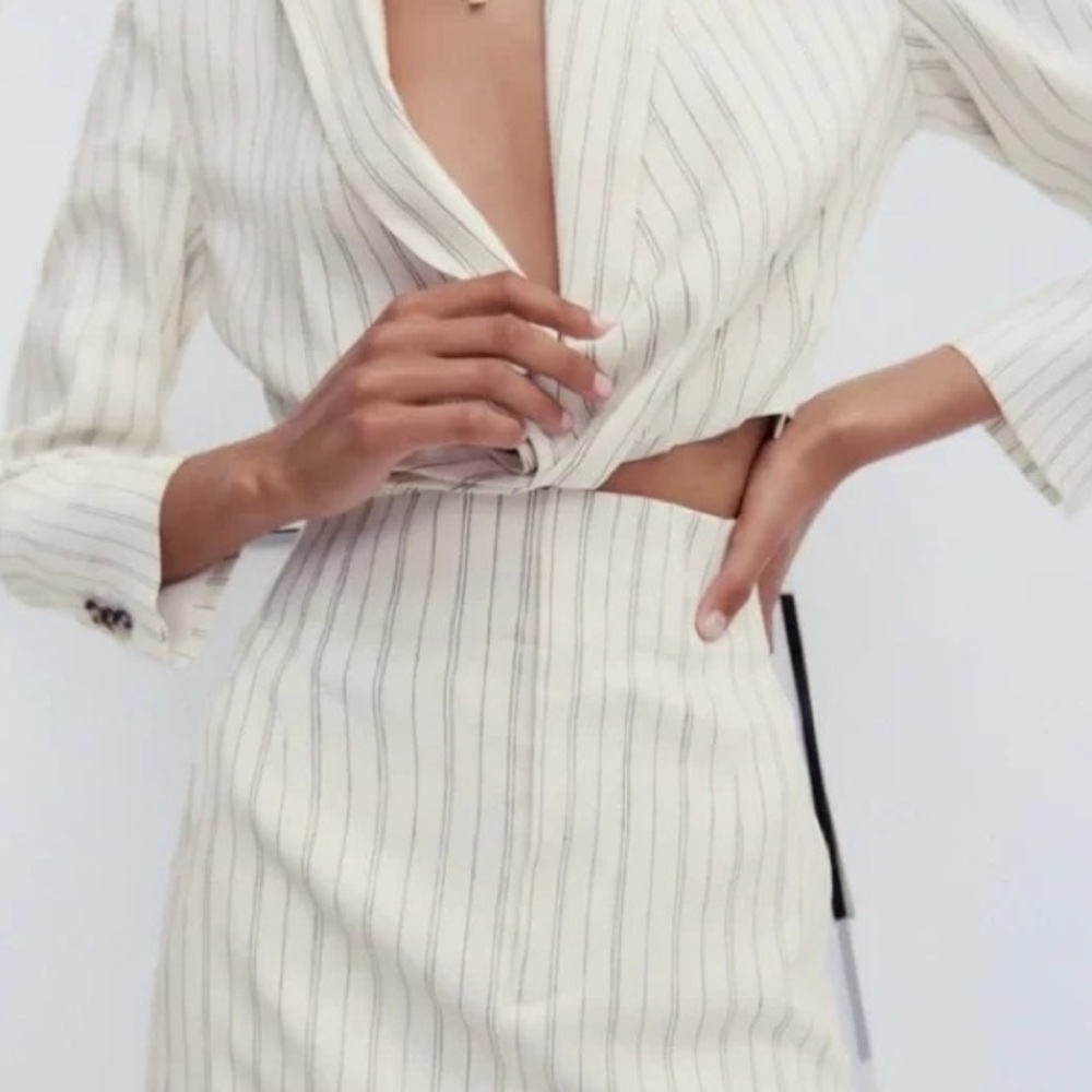 NWT Zara Linen Blend Cotton Cropped Twist Front Blazer XS